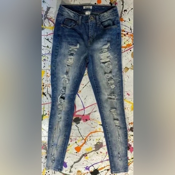 Mudd Ripped Jeans - Picture 1 of 5